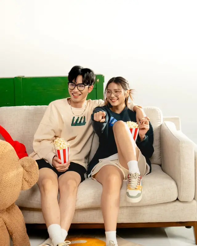 '8' 004 JIÀN SERIES campaign