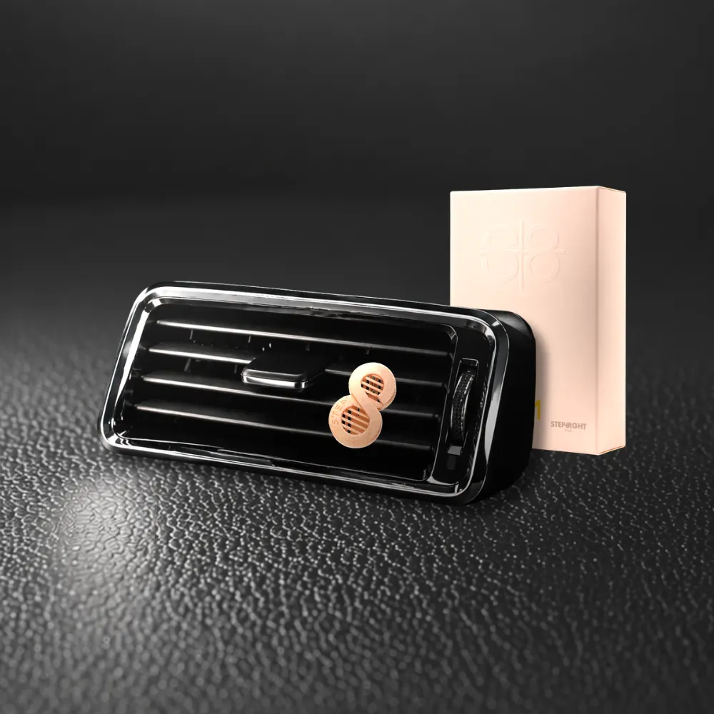 Rose gold STEP8IGHT car pod